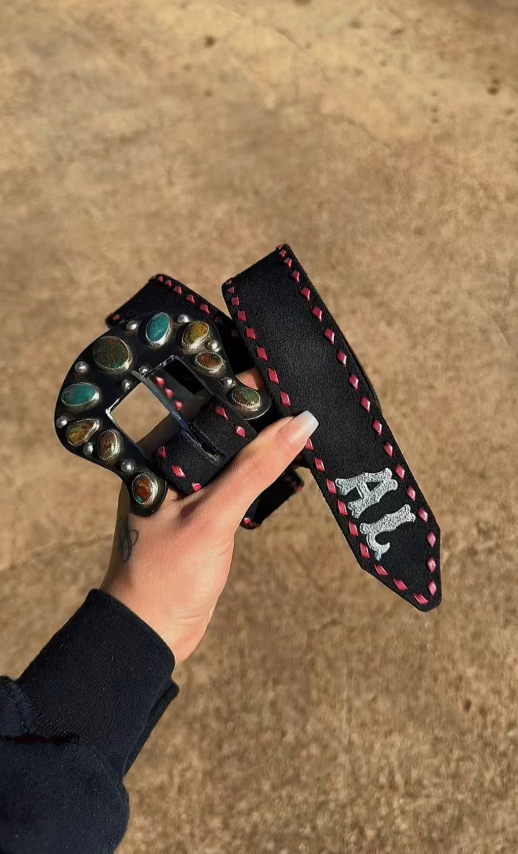 Dyed Roughout Belt